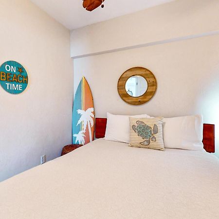 Jax Beach Oceanfront Getaway Jacksonville Beach Habitación foto